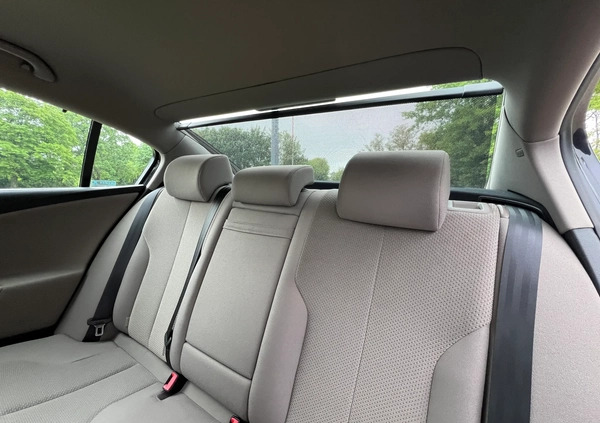 Volkswagen Passat cena 23900 przebieg: 225882, rok produkcji 2010 z Poznań małe 466